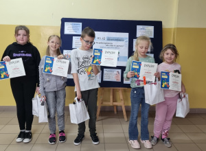 Rozstrzygnięcie szkolnego konkursu plastycznego „Wszyscy jesteśmy równi – niepełnosprawność oczami dziecka” 